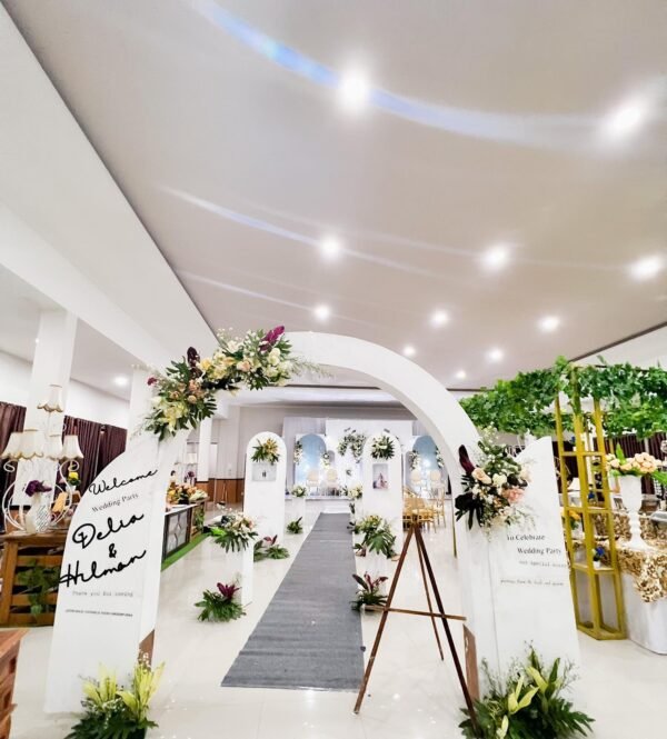 Paket Wedding di Hotel EdOtel Jenggolo - Gambar 3