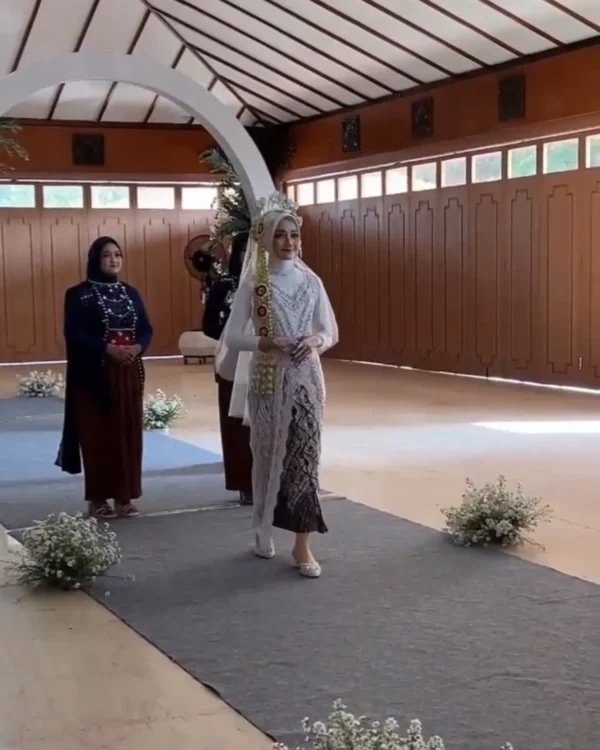 Paket Wedding di Taman Krida Budaya - Gambar 5
