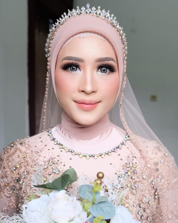 MUA & Attire