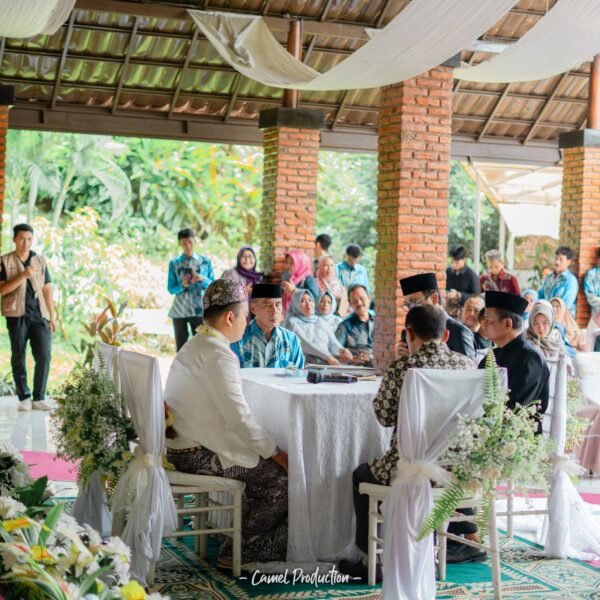 Paket Wedding di Curug Sampireun Depok