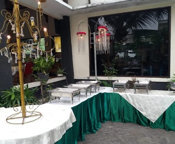 Paket Wedding di Royal Park Swimming Pool - Gambar 3