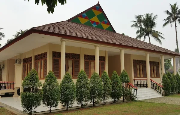 Paket Wedding di Anjungan Maluku TMII