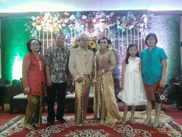 Paket Wedding di Gereja Pasundan Jatinegara