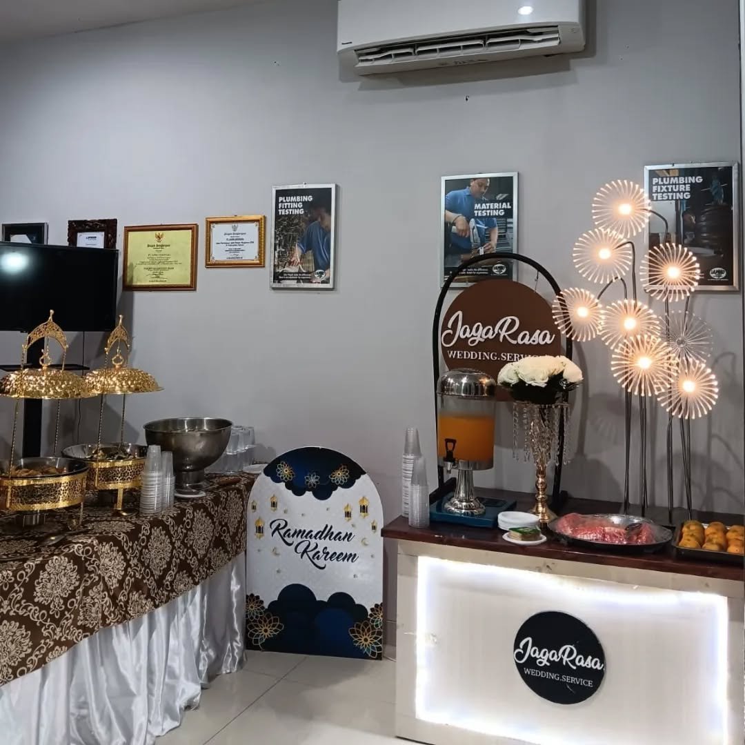 Buka Puasa Bersama PT IAPMO Group di  Jl. Kapuk Timur Lippo Cikarang Bekasi