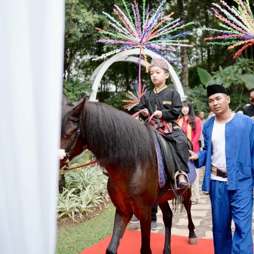 Walimatul Khitan Adik Arsya di  Jakarta Escape Rumah Perubahan Bekasi
