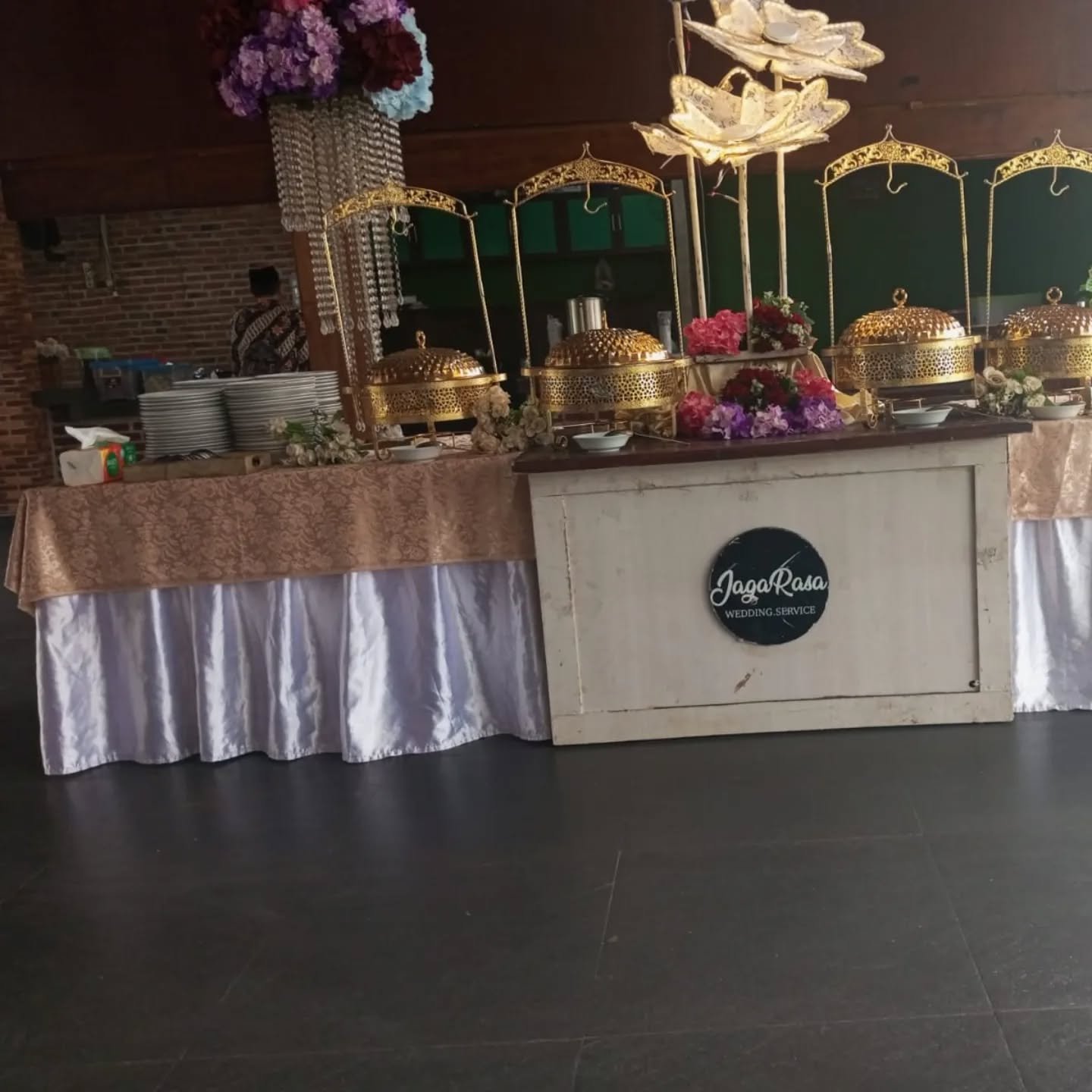 Lamaran Fakri & Tantri di Gedung Balai Sarmili Depok