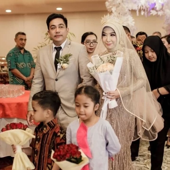Wedding Adit & Rima di Ballroom Hotel Elmi Surabaya