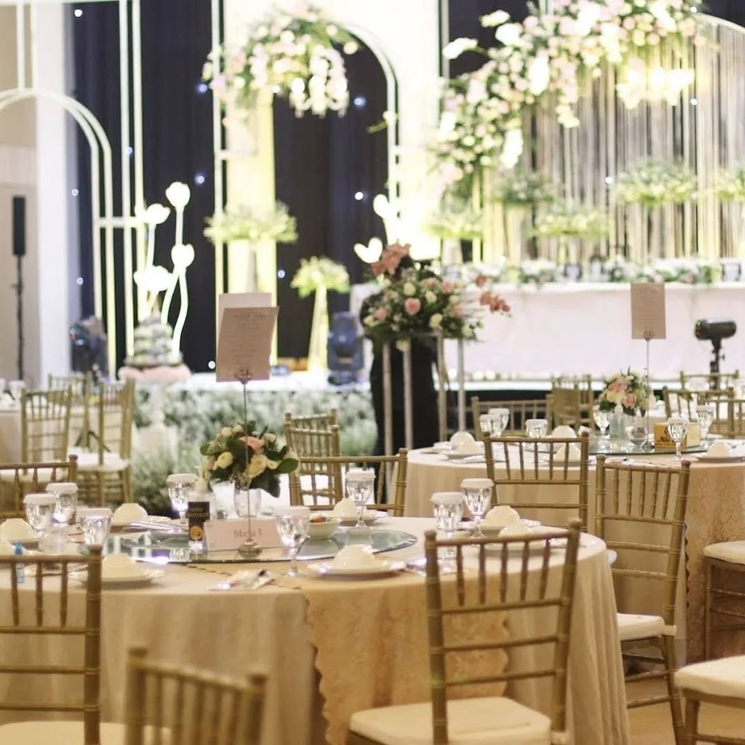 Wedding Riyan & Ziska di Gedung Cemara Ballroom Malang
