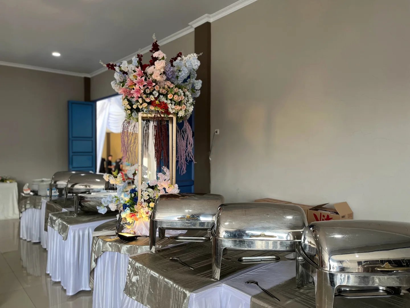 Wedding Yohan & Intan di GSG Mulyana Motor, Jl Raya Sukahati Cibinong Bogor
