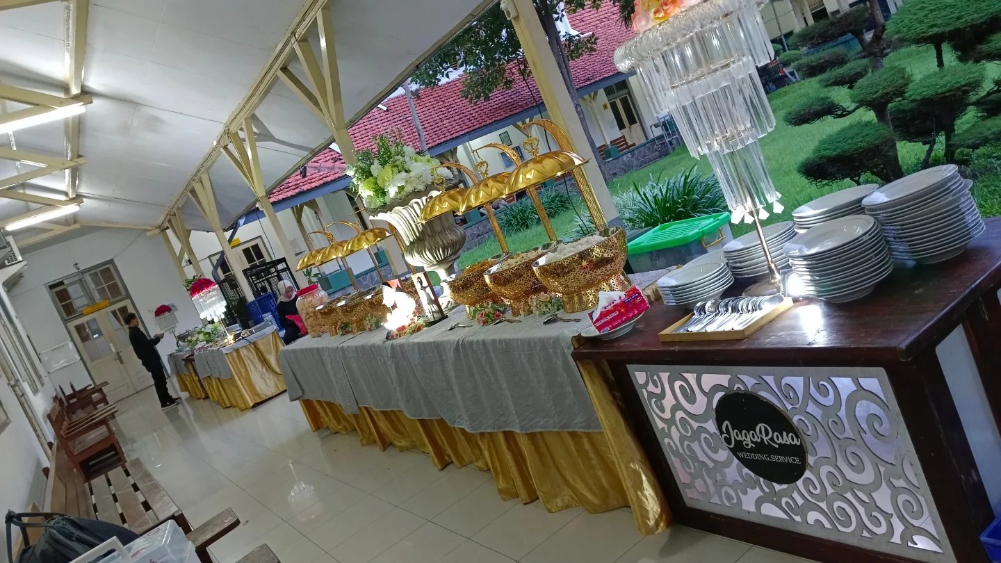 Buka Puasa Bersama Fakultas Kedokteran UNAIR di Kampus Kampus A UNAIR Fakultas Kedokteran Surabaya