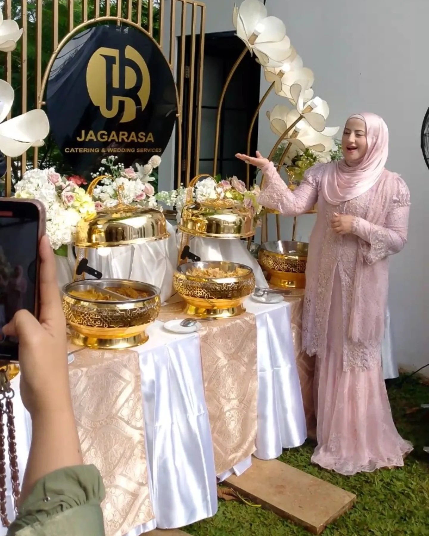 Open House & Halal Bihalal Tasyi Athasya di Jl Haji Abu Cipete Jakarta Selatan