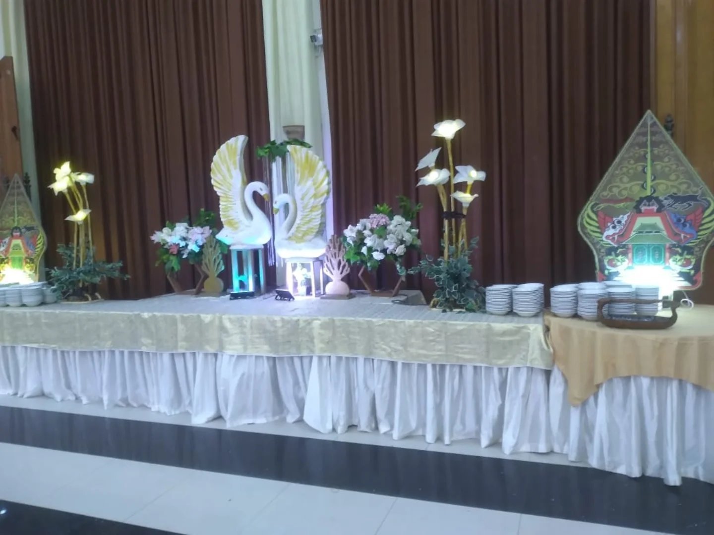 Wedding Alief & Rahma di Gedung Astoria Hall Mojokerto