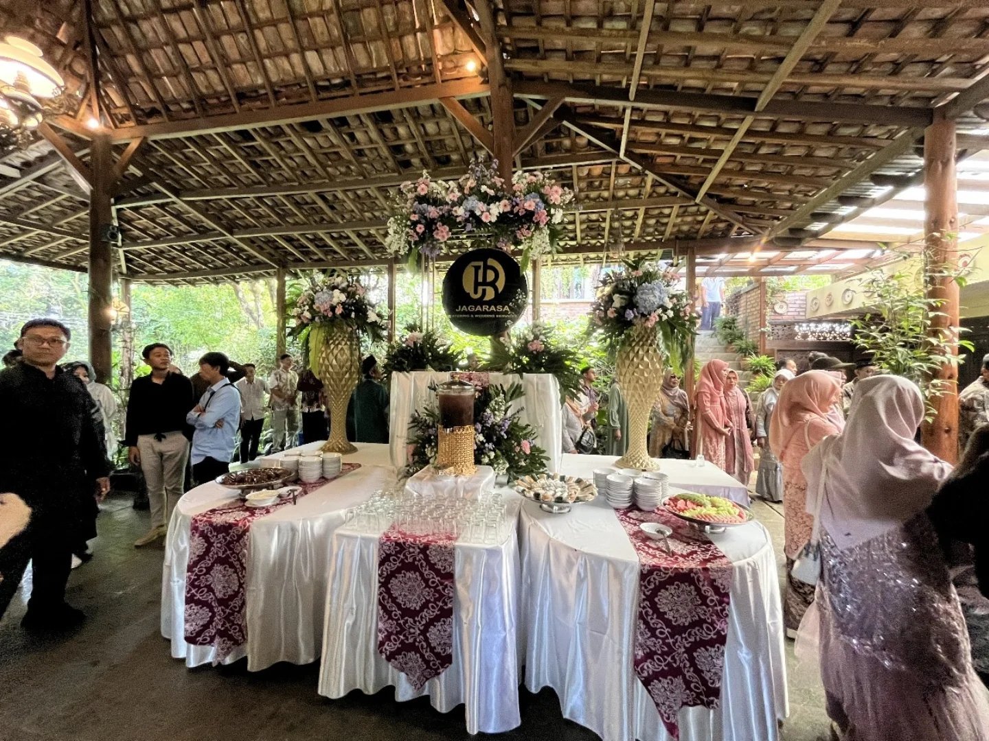 Wedding Wildan & Nadhira di Gedung Balegedong Bogor