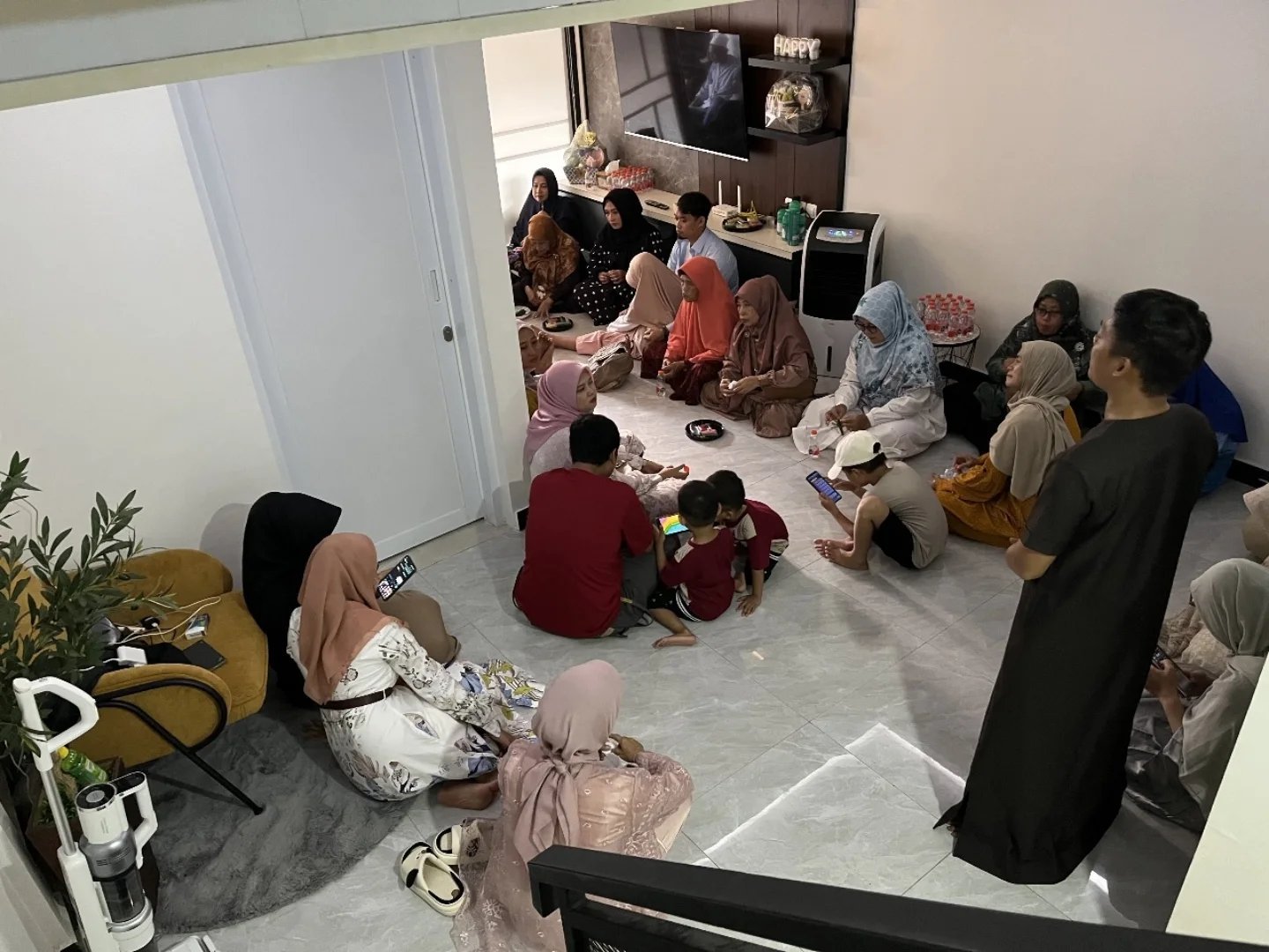 Tasyakuran Rumah Baru Ibu Kiki Sri Rezeki di  Perumahan Bekasi Timur Permai Bekasi