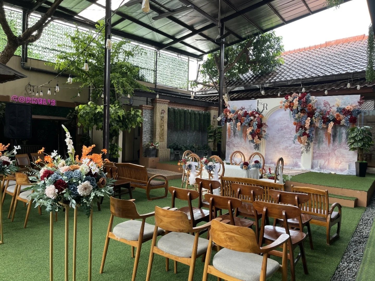 Wedding Riko & Fafa di Resto Cornelis Koffie Depok